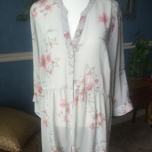 Torrid Pink and White 3/4 Sleeve Blouse with Mandarin Collar